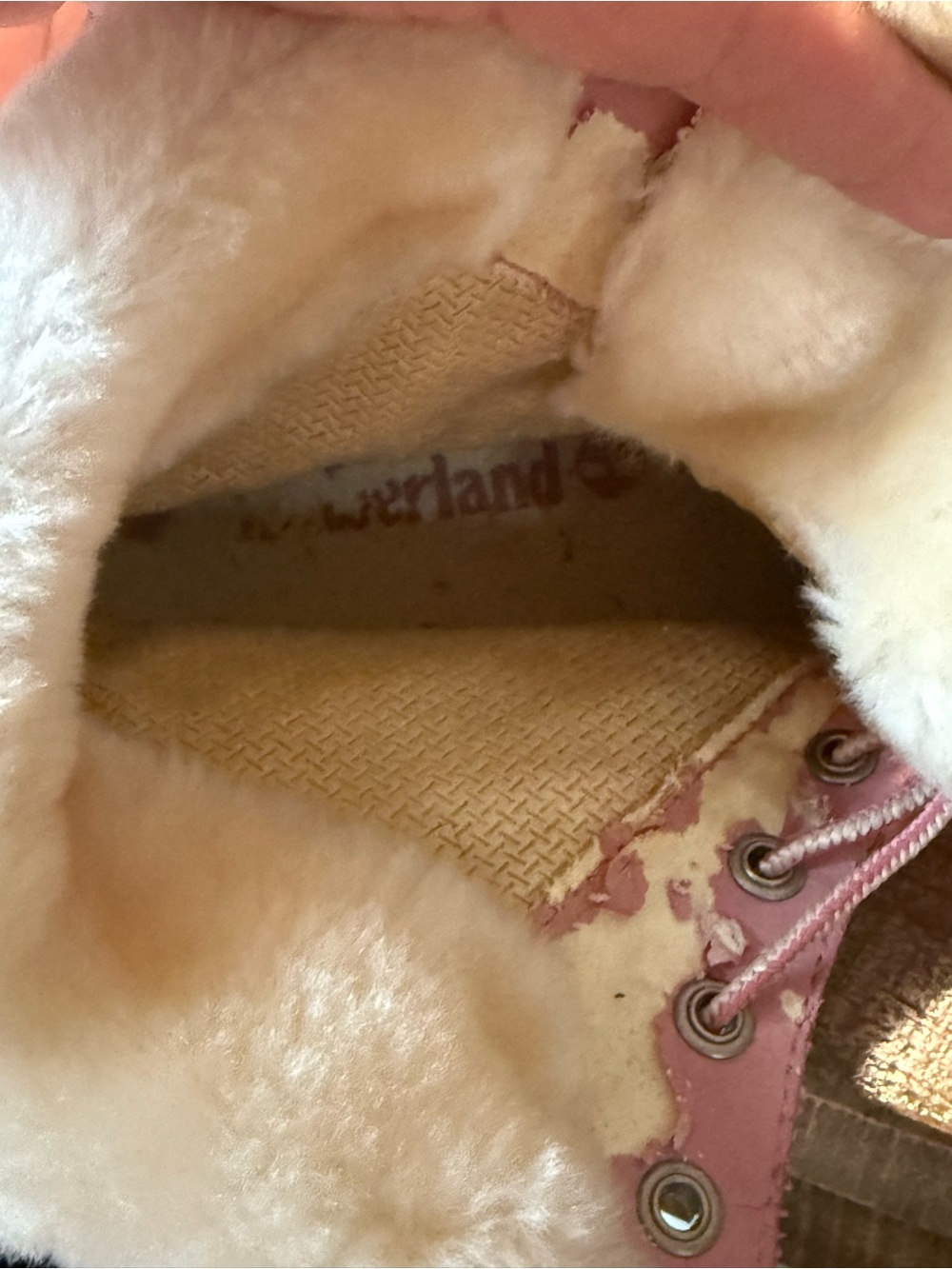 Timberland woman’s waterproof boots , sz 9 - Picture 14 of 14